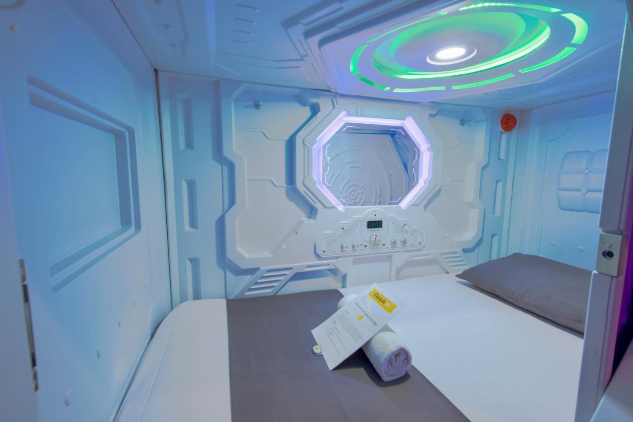 Capsule Inn Bali レギャン エクステリア 写真