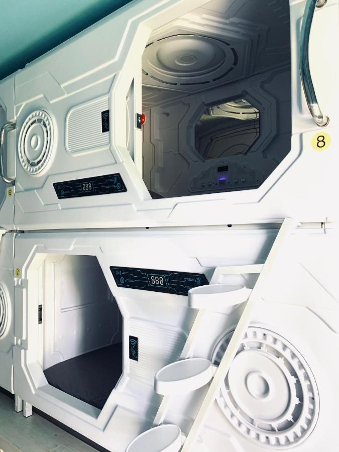 Capsule Inn Bali レギャン エクステリア 写真